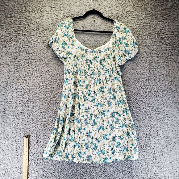 Lily Rose Dress Womens XXL White & Blue Floral Puff Sleeve Short *NWT* - Picture 8 of 9